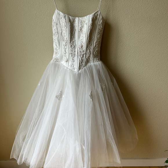 Formal White Embroidered Dress - Picture 3 of 7